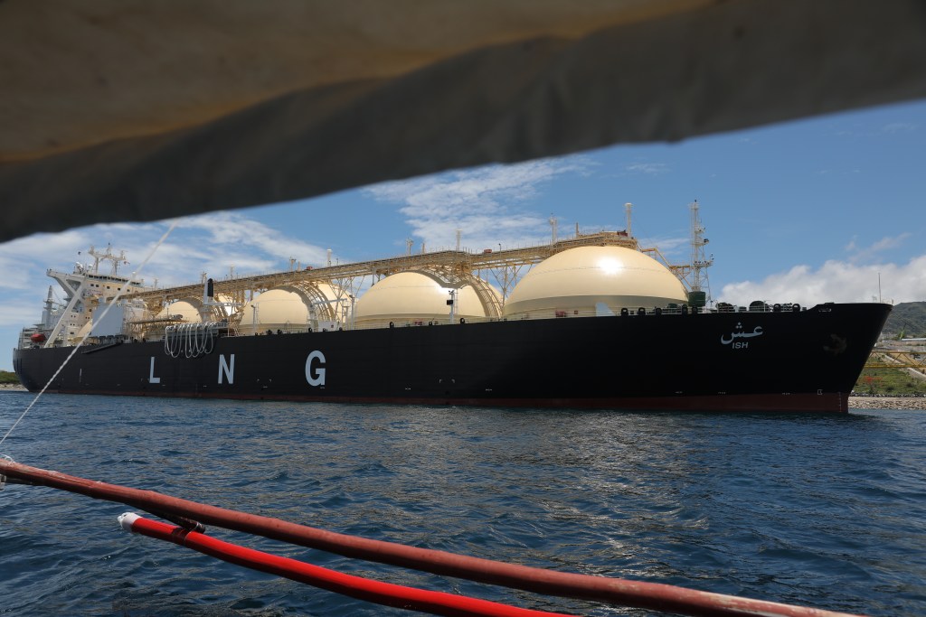 Oil Spill in the Verde Island Passage